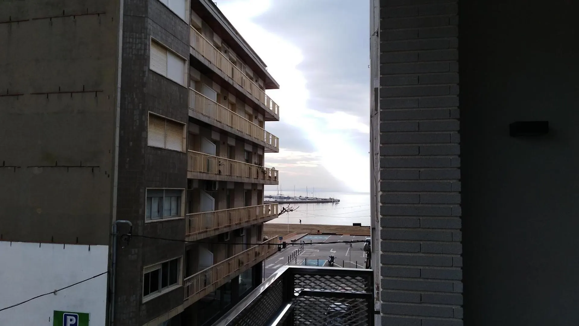 Apartaments Oller 2 Roses 0*,  Spain